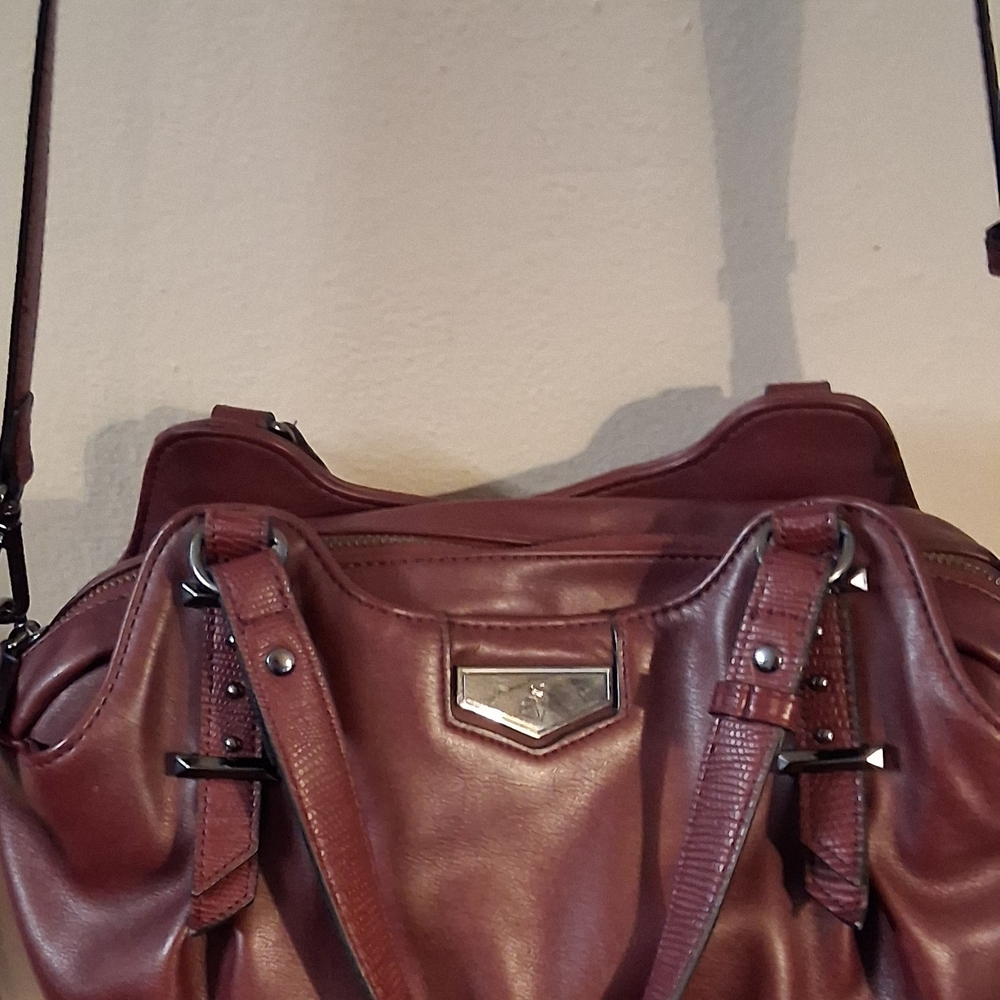 Simply Vera Vera Wang Burgundy Crossbody Bag